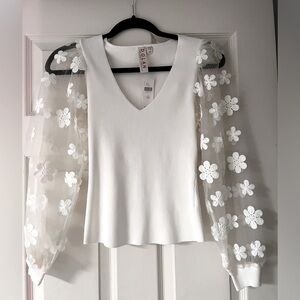 🤍Anthropologie NWT white top size XXS🤍